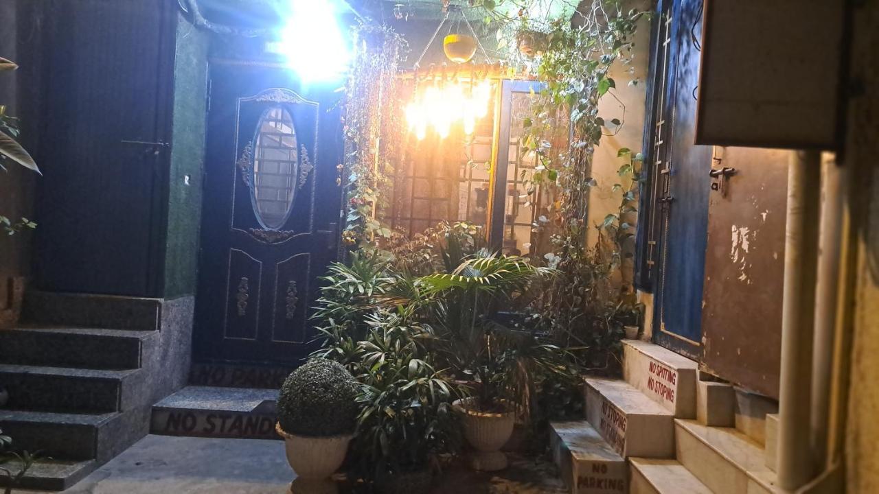 Sufi Khandar Home Stay ニューデリー エクステリア 写真